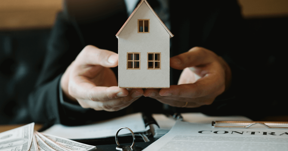 The Commercial Broker Can A Real Estate Agent Buy Property?